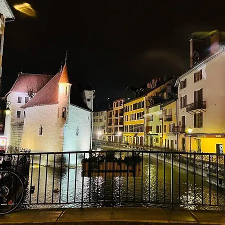 Moderne Vieille Parking Gratuit * Annecy
